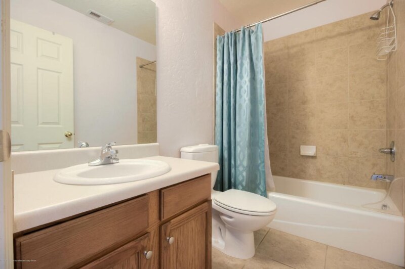 Building Photo - 1504 E Helen Way