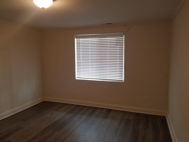 Building Photo - 1911 B Peachtree Street