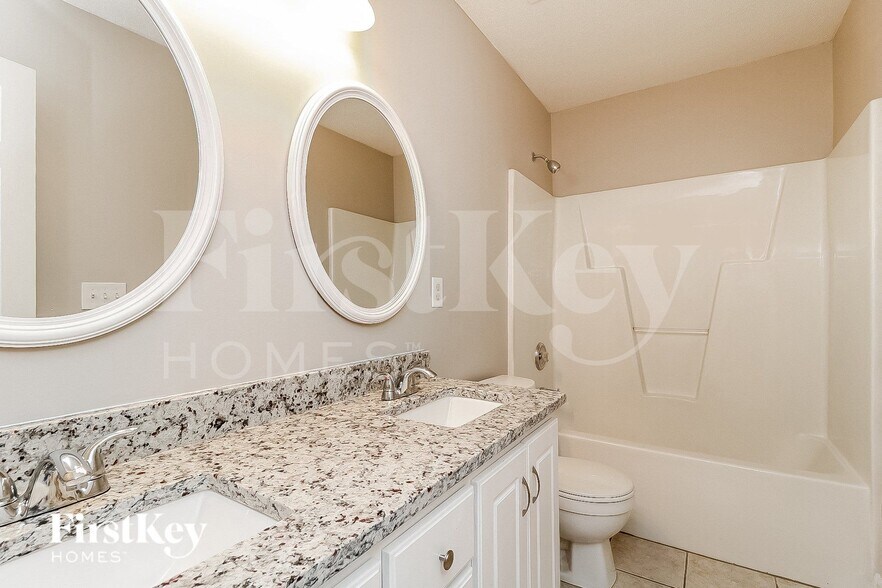 Building Photo - 245 B H Parrish Rd