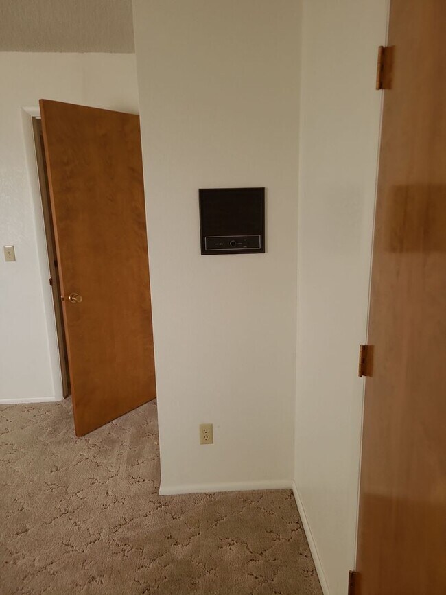 Building Photo - 650 Butler Blvd