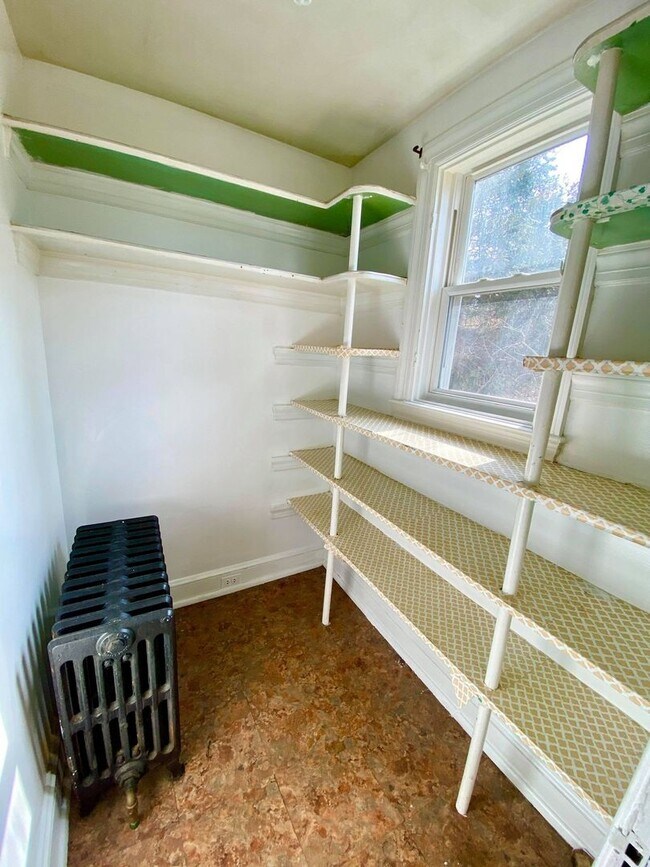 Building Photo - Charming 4BD/2BA Home in Catonsville, MD!