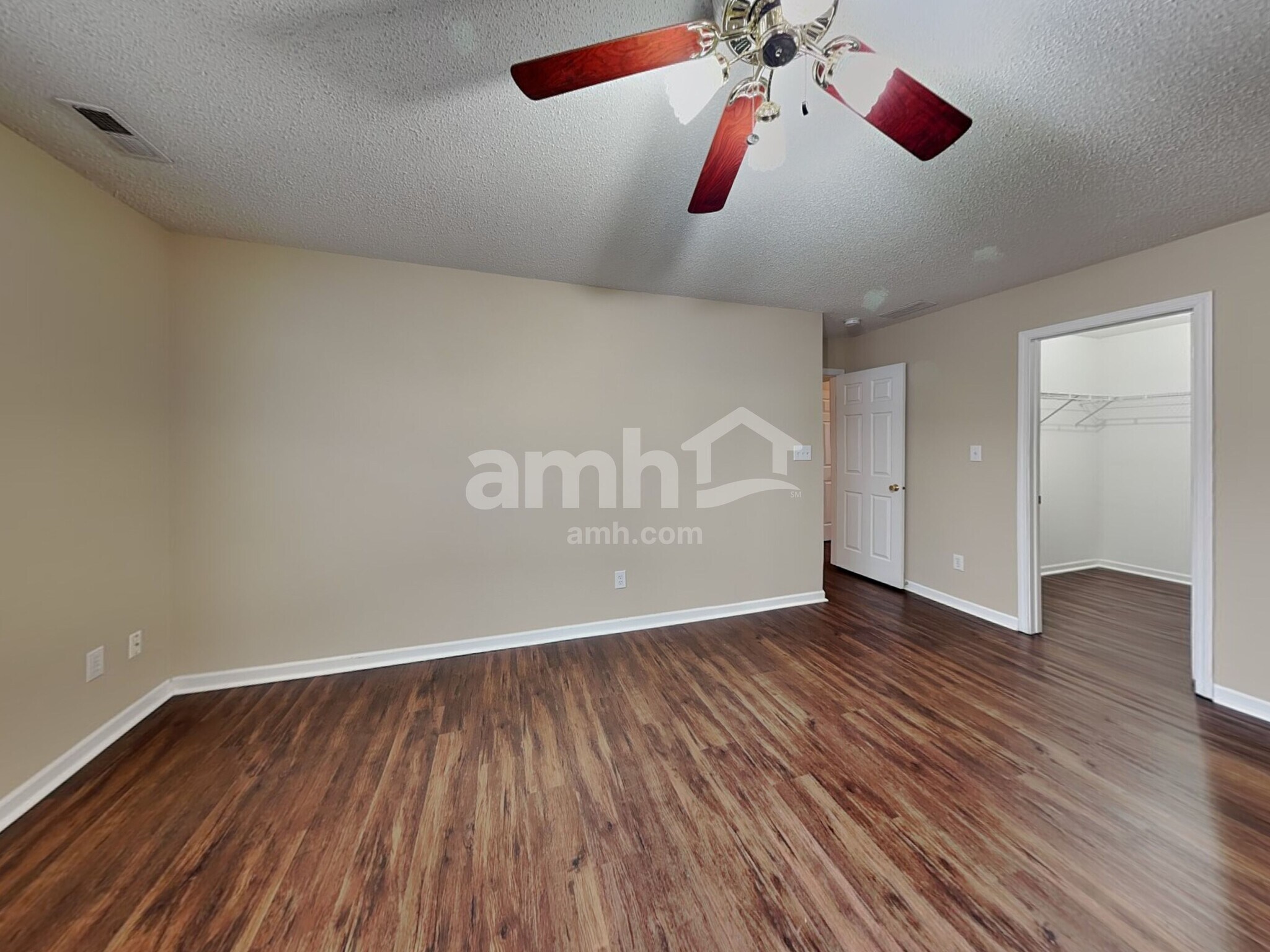 Building Photo - 12187 Running Springs Rd