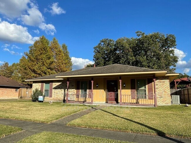 Primary Photo - 4513 Woodlyn Dr