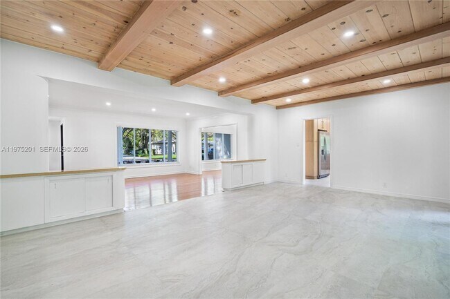 Building Photo - 1235 Algardi Ave