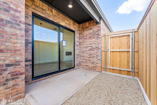 Building Photo - 4509 22nd Pl