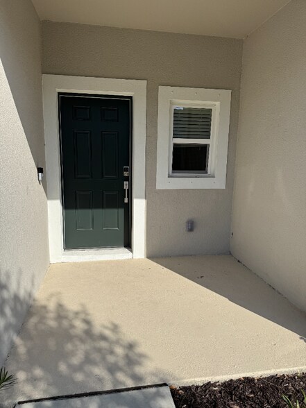 Building Photo - 8717 Winter Breeze Wy