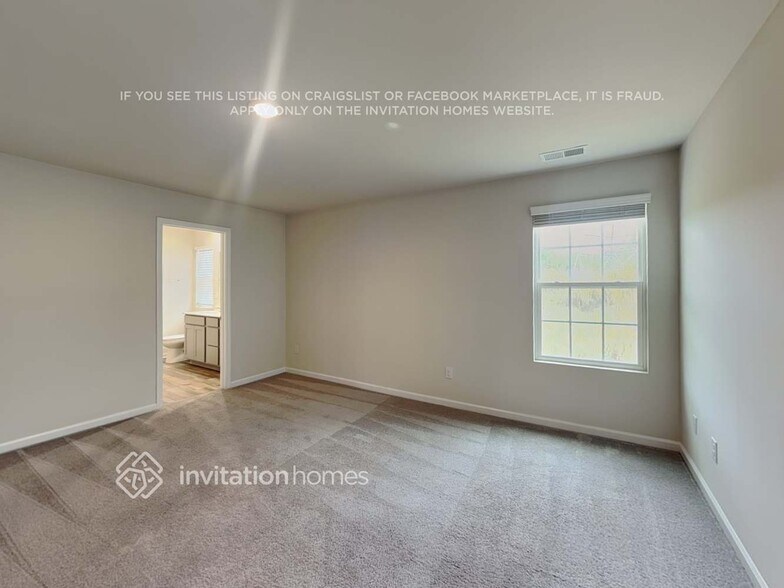 Building Photo - 6120 Foggy Btm Cir