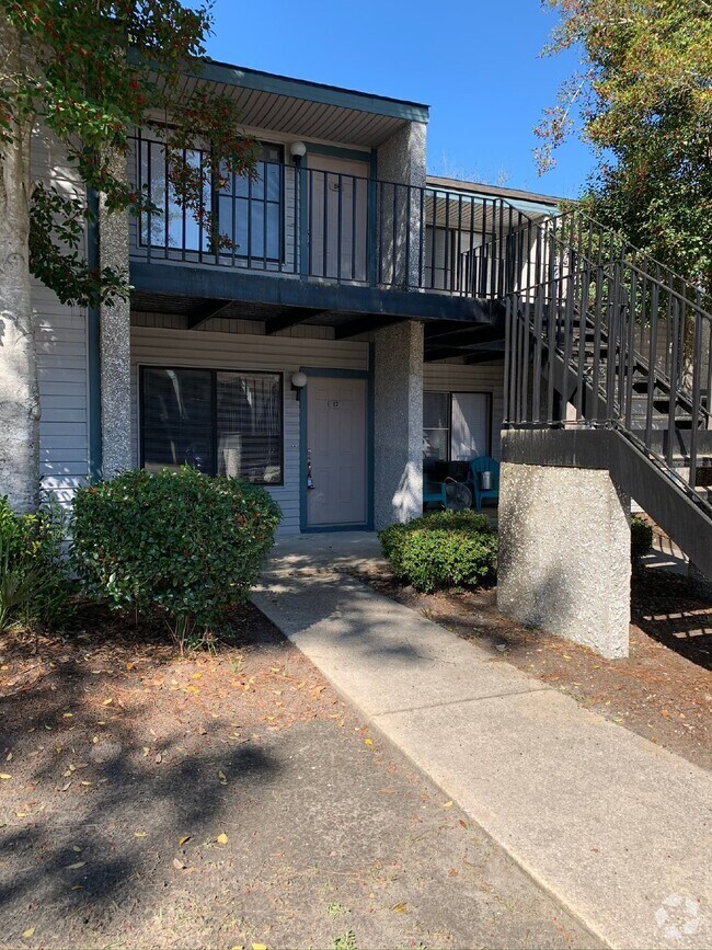 Building Photo - Apartment for Rent