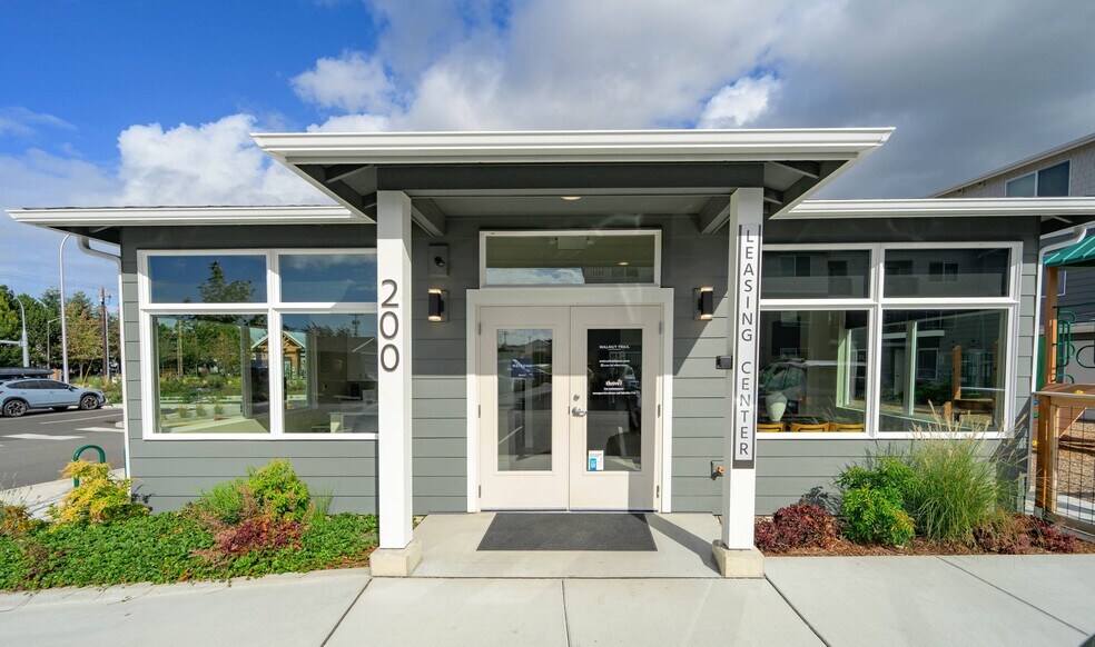 Building Photo - Walnut Trail