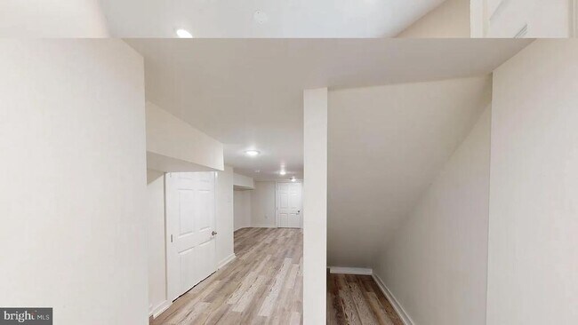 Building Photo - 135 S 54th St