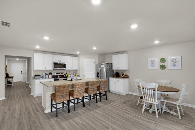 Building Photo - 924 Sandbar Loop