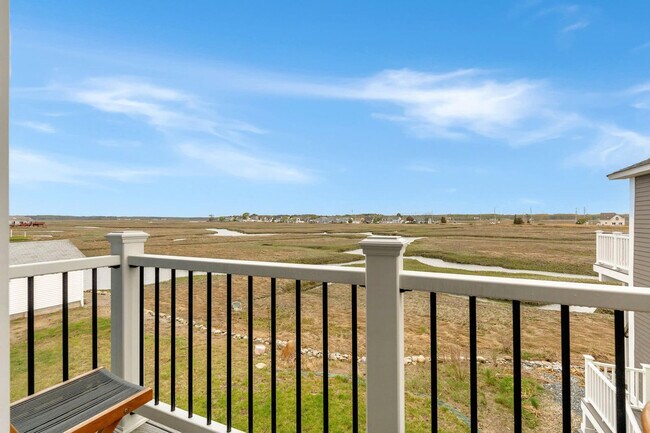 Building Photo - 74 Island Path