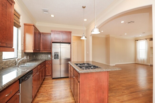 Building Photo - 1205 Birdsall St