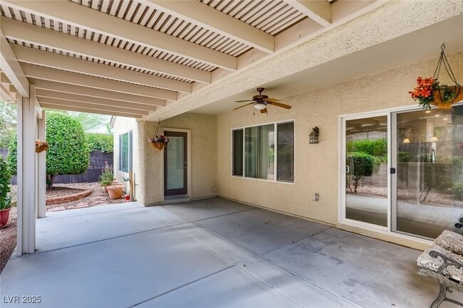 Building Photo - 2318 Sand Lily St