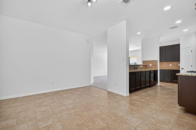 Building Photo - 5515 Armillary Dr