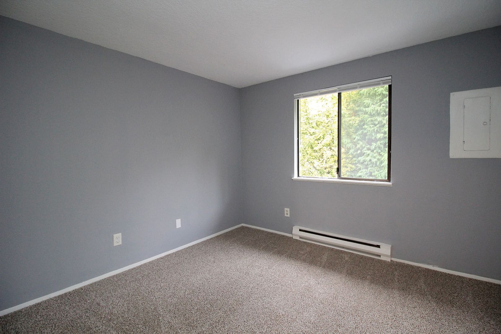 Building Photo - 1118 SE Rhone St