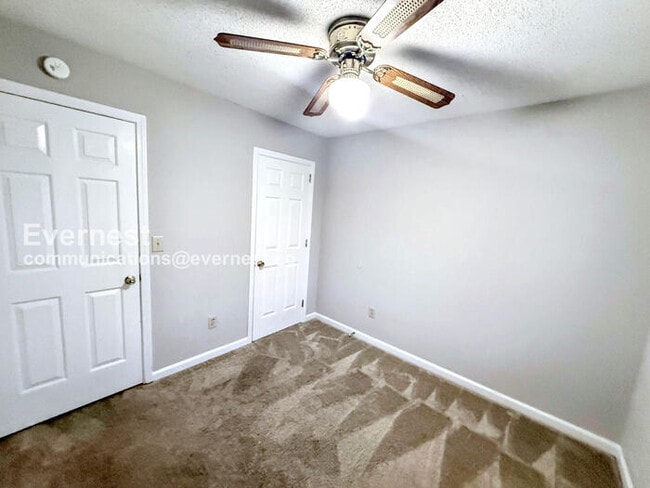 Building Photo - 5406 Notting Hill Rd