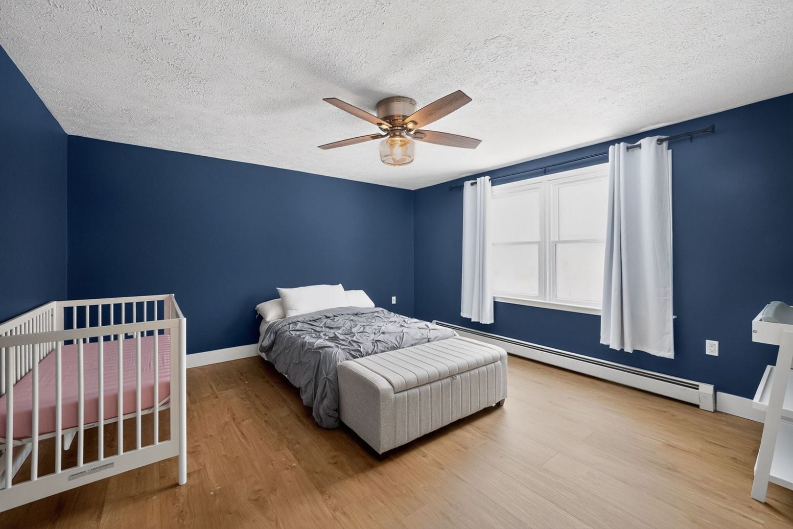 Building Photo - 15 Culver St