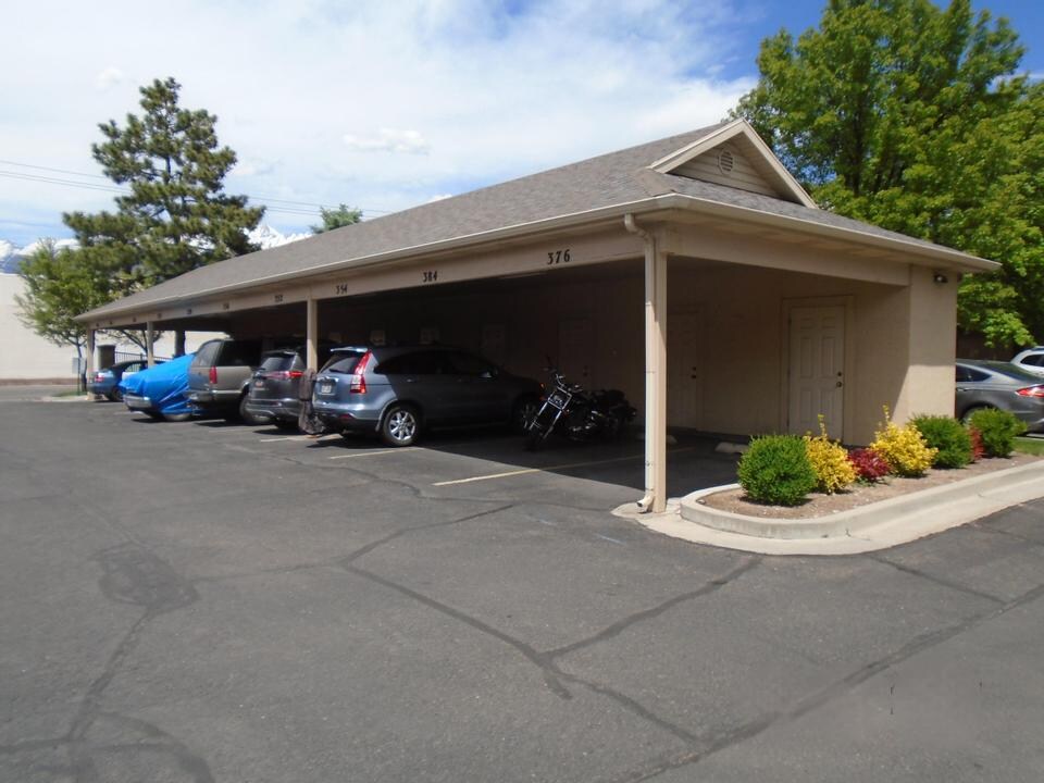 Building Photo - 370 E 1420 S