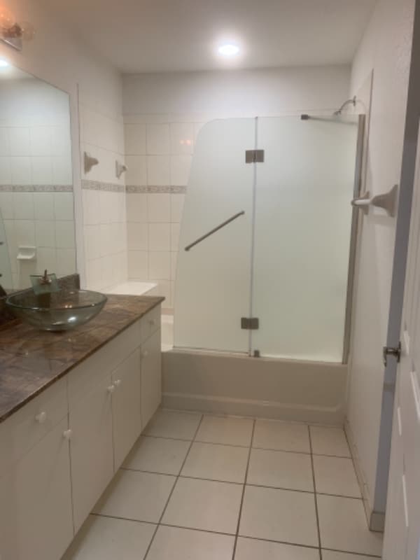 Building Photo - 10901 NW 83rd St