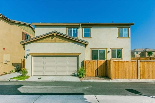 Building Photo - 4959 Camarillo Ln