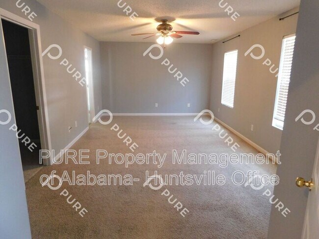 Building Photo - 103 Tallmadge Ct SW