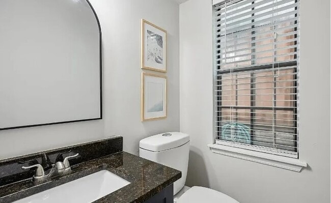 Building Photo - 13246 Pandora Dr