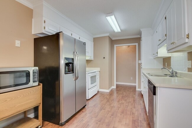 Building Photo - 3 Bedroom Ranch Grovetown
