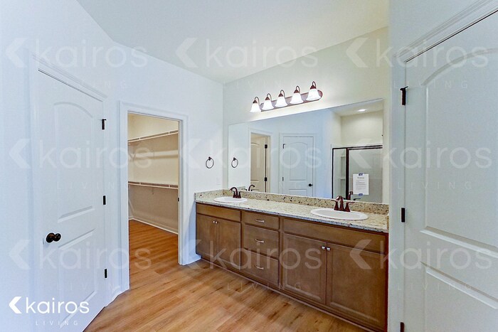 Building Photo - 101 Teddy Ln