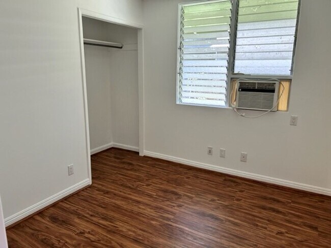 Building Photo - Single Family Home Kailua