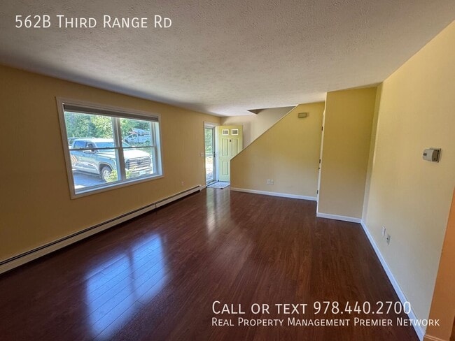 Building Photo - 562 Third Range Rd