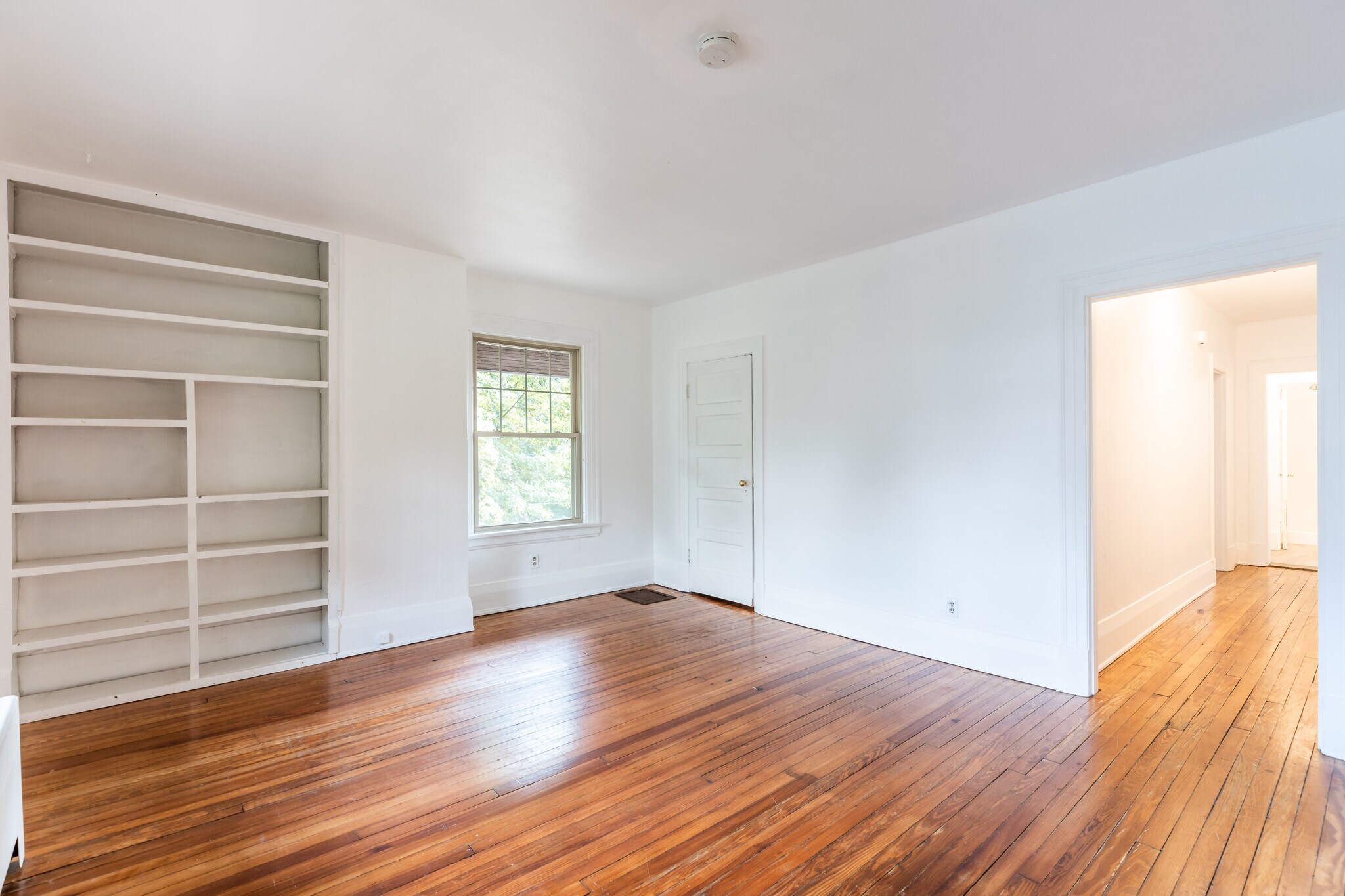 Living Room - 4412 Erie Ave