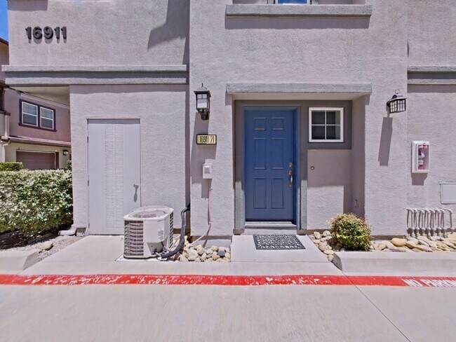 Building Photo - 16911 Bixby St