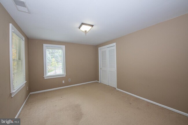 Building Photo - 2083 Welsh Valley Rd