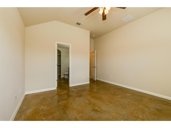 Building Photo - 4504 Halliday Ave