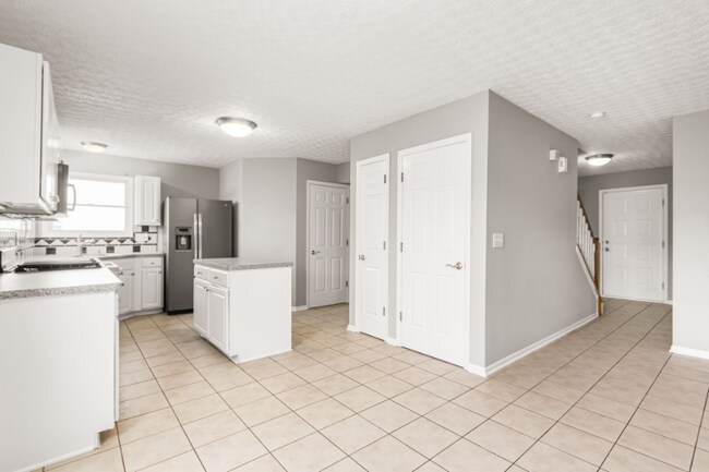 Building Photo - 4409 Leppert Rd