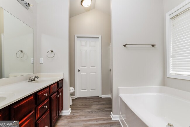 Building Photo - 4226 Preserve Trail SW