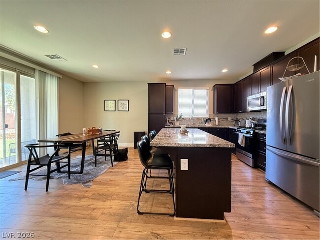 Building Photo - 7417 Amesbury St