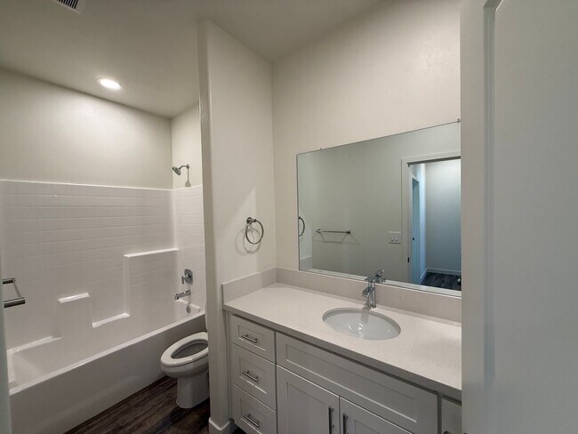 Building Photo - 9207 Prometheus Dr