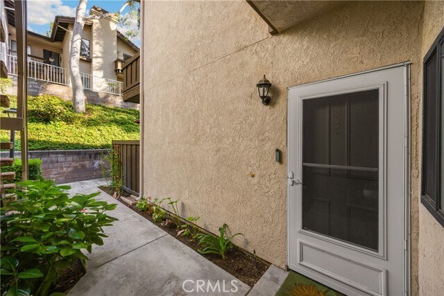 Building Photo - 22709 Lakeway Dr
