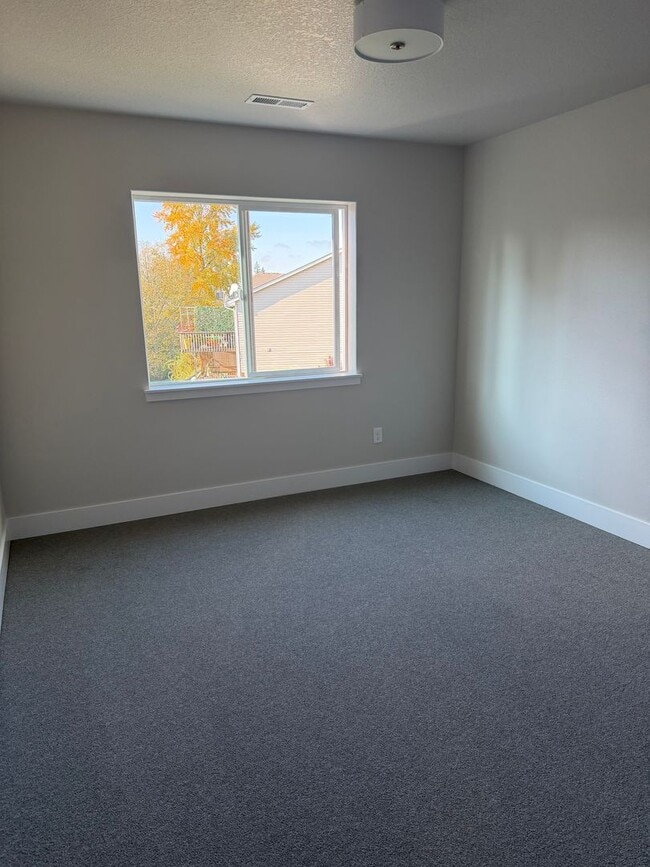 Building Photo - Brand New Four Bedroom Home For Rent: MOVE IN SPECIAL: Move in on or before Dec 15th and get $500...