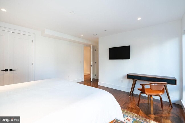 Building Photo - 815 S 20th St