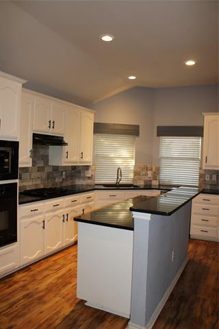 Building Photo - 10212 Red Bluff Ln