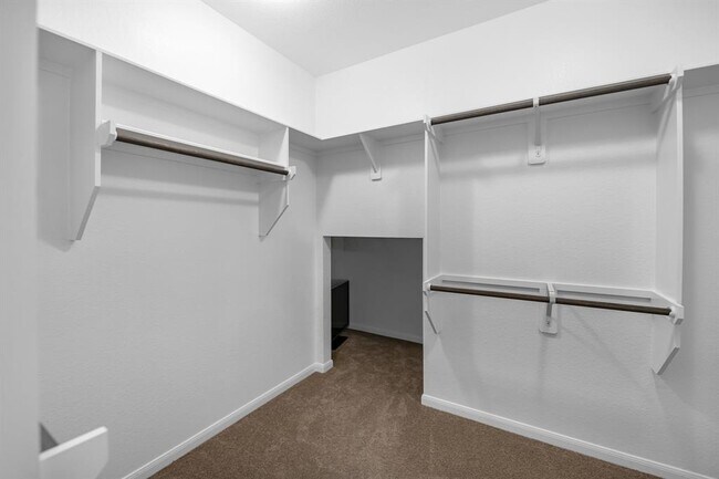 Building Photo - 5502 Pearl Vis Dr