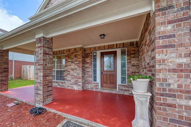 Building Photo - 2310 Diamond Springs Dr