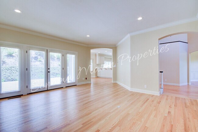 Building Photo - 4626 Bennett View Dr