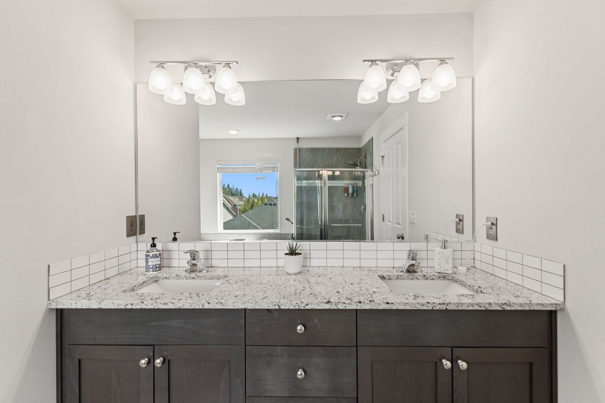 Building Photo - 9798 15th St SE