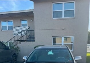 Building Photo - 5684 Tomoka Dr