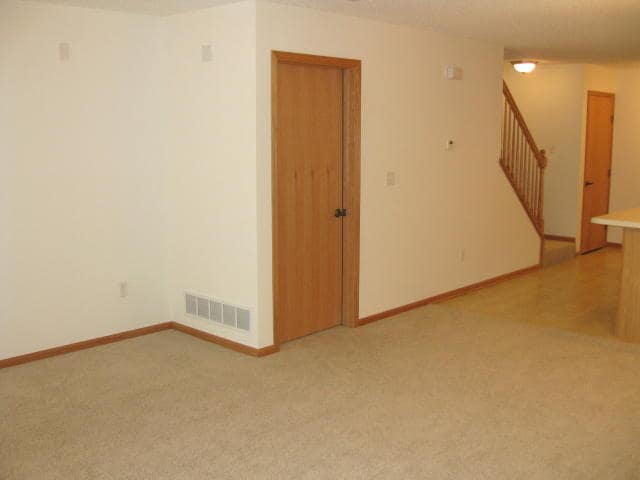 Building Photo - 3037 Venice Ln NW