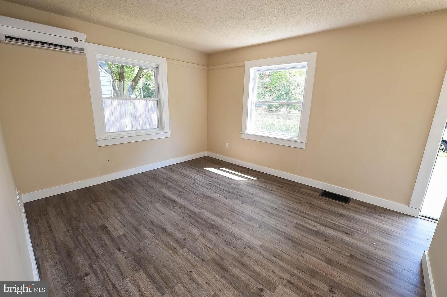 Building Photo - 1014 Cecil St